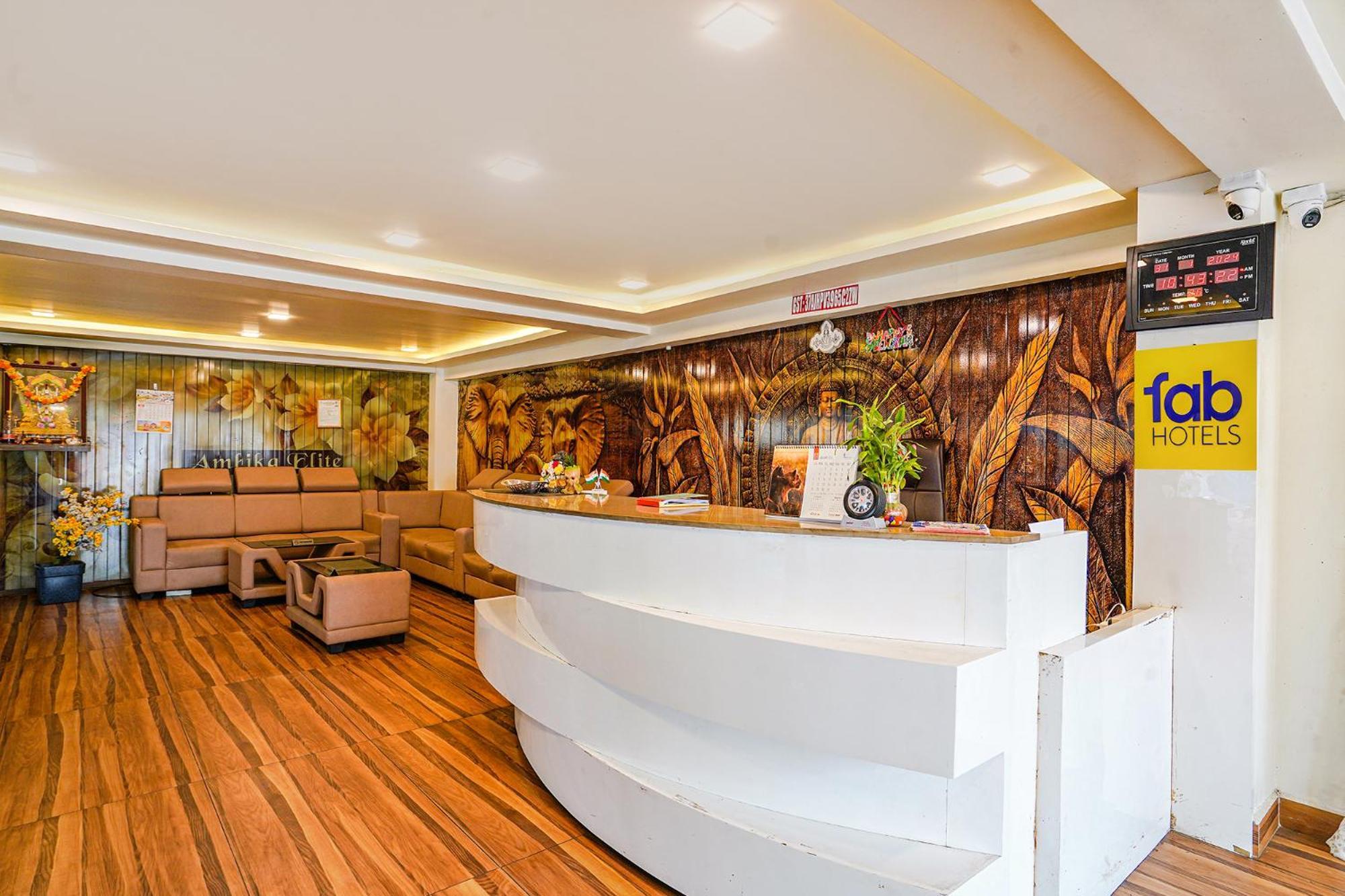 Buckinghampet Fabhotel Ambika Elite מראה חיצוני תמונה